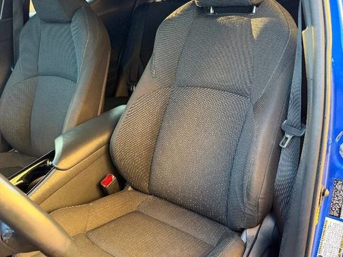 Used 2019 Toyota C-HR Limited image 16