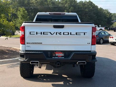 Used 2023 Chevrolet Silverado 1500 LT Trail Boss w/ LT Trail Boss Premium Package AWD/4WD image 11