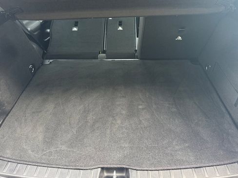 Used 2021 Mercedes-Benz GLA 250 image 17