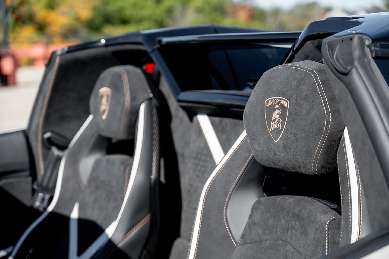 Used 2022 Lamborghini Aventador LP 780-4 Ultimae AWD/4WD image 28