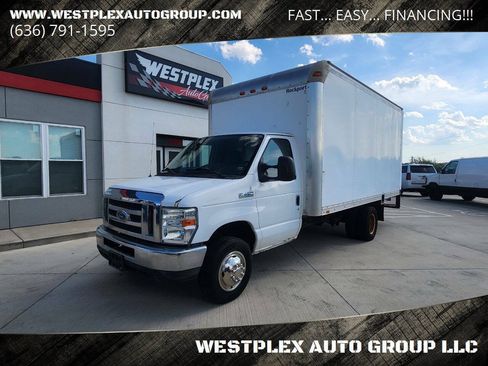 Used 2012 Ford E-450 and Econoline 450 Super Duty RWD image 1