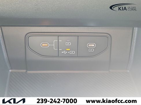 Used 2026 Kia Sportage LX FWD image 25