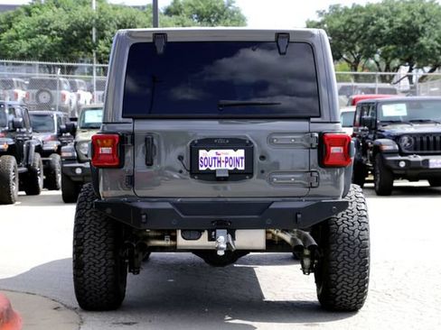 Used 2023 Jeep Wrangler Unlimited Rubicon 392 w/ Xtreme Recon 35" Tire Package AWD/4WD image 6