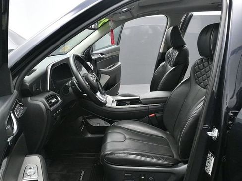 Used 2022 Hyundai Palisade Limited w/ Winter Package image 9