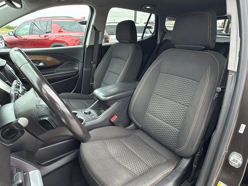 Used 2020 GMC Terrain SLE w/ Driver Convenience Package FWD image 12