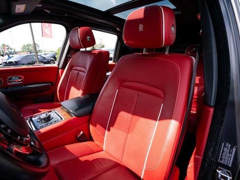 Used 2019 Rolls-Royce Cullinan AWD/4WD image 30