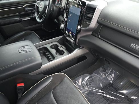 Used 2023 RAM 1500 Laramie AWD/4WD image 16