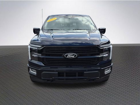 Used 2025 Ford F150 Platinum AWD/4WD image 3