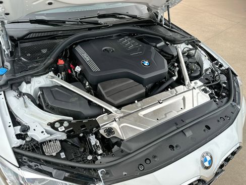 Used 2024 BMW 430i xDrive Coupe w/ Premium Package image 24