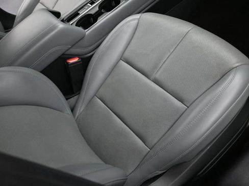 Used 2022 Lincoln Corsair Reserve w/ Elements Package FWD image 35