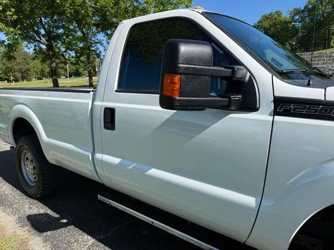 Used 2016 Ford F250 XL w/ Power Equipment Group AWD/4WD image 9