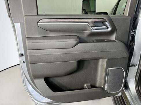 Used 2025 Chevrolet Silverado 2500 LTZ w/ Trail Boss Package AWD/4WD image 28