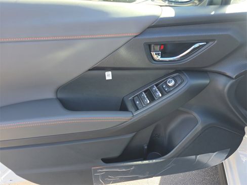 New 2026 Subaru Crosstrek 2.5i Limited image 12