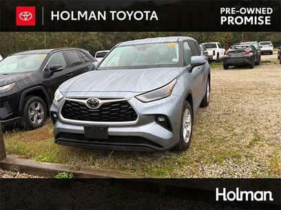 Certified 2022 Toyota Highlander LE