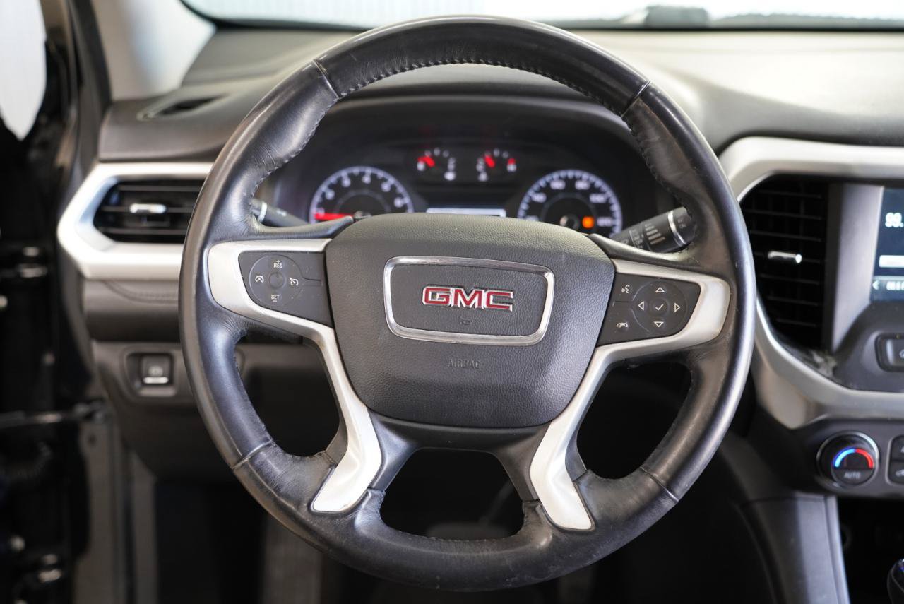 Used 2017 GMC Acadia SLE FWD image 11