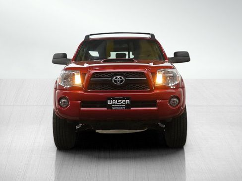 Used 2011 Toyota Tacoma Base w/ TRD Sport Pkg image 8
