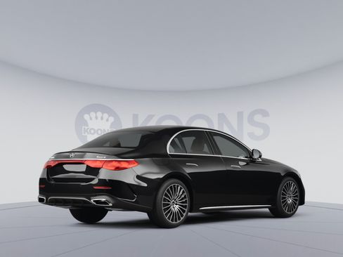 New 2026 Mercedes-Benz E 350 4MATIC Sedan image 4