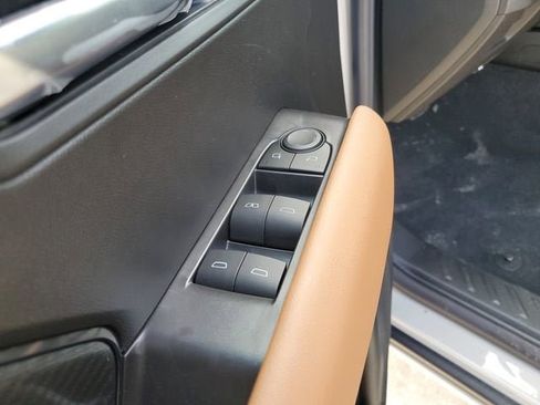 New 2026 GMC Canyon AT4 image 18