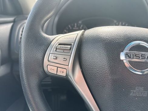 Used 2015 Nissan Altima 2.5 S w/ Power Driver Seat Package FWD image 20
