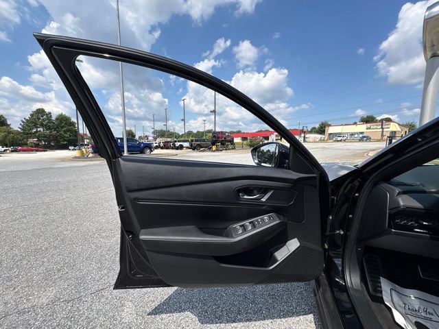 Used 2025 Honda Accord Sport image 10