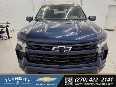 Used 2022 Chevrolet Silverado 1500 RST w/ Max Trailering Package AWD/4WD image 7