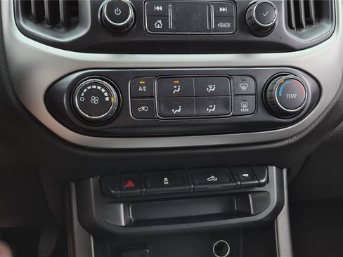 Used 2019 Chevrolet Colorado LT w/ LT Convenience Package AWD/4WD image 20