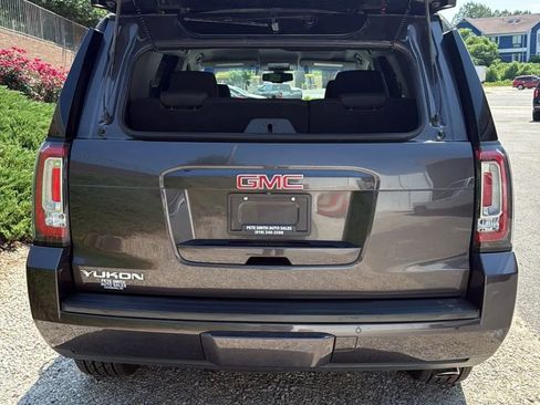 Used 2017 GMC Yukon SLE w/ Convenience Package RWD image 9