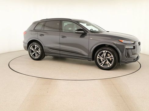 New 2027 Audi Q6 e-tron Premium Plus AWD/4WD image 9