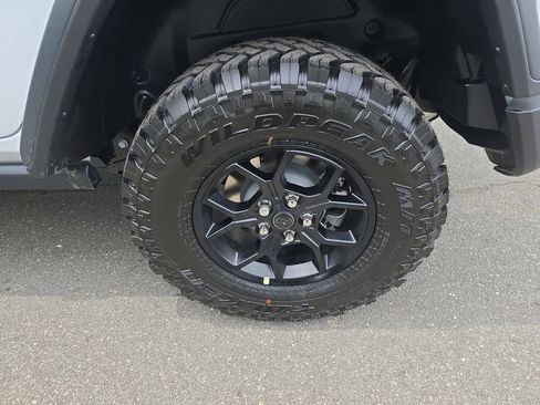 New 2026 Jeep Wrangler Unlimited Sport AWD/4WD image 32