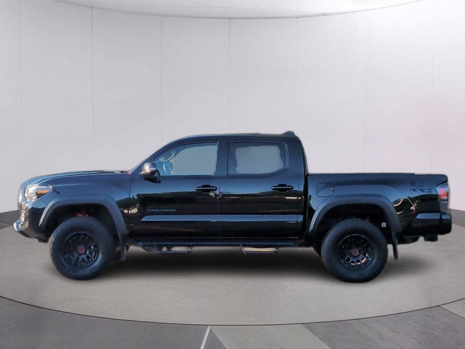 Used 2023 Toyota Tacoma TRD Pro AWD/4WD image 2