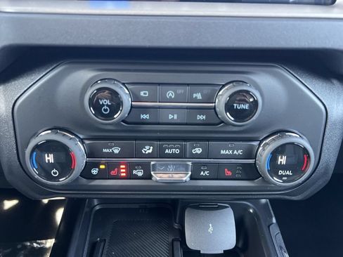 New 2026 Ford Bronco Outer Banks AWD/4WD image 21