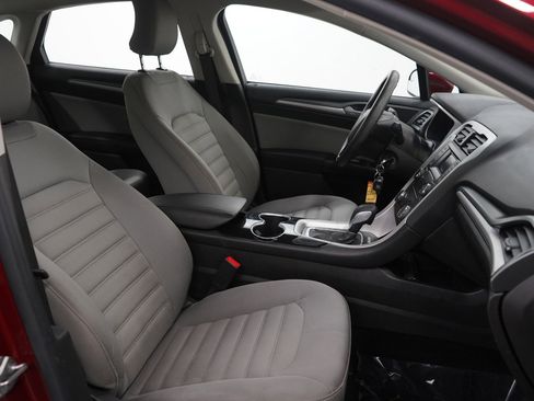 Used 2015 Ford Fusion S image 10