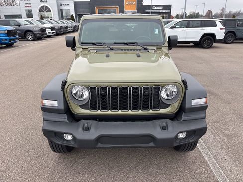 New 2026 Jeep Wrangler Sport AWD/4WD image 9