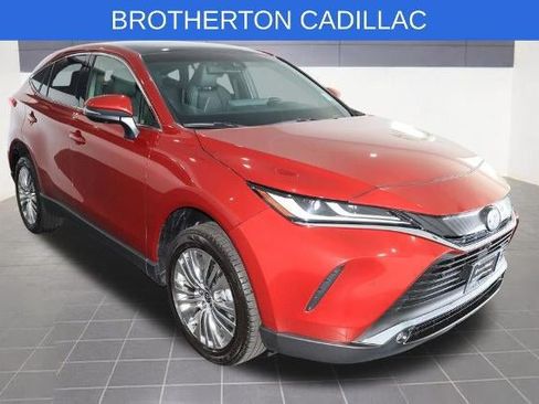 Used 2022 Toyota Venza Limited AWD/4WD image 9