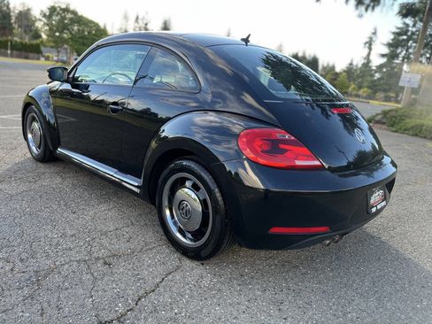 Used 2012 Volkswagen Beetle 2.5 FWD image 7