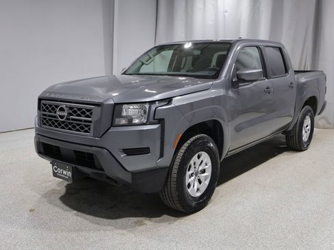 Used 2024 Nissan Frontier SV AWD/4WD image 7
