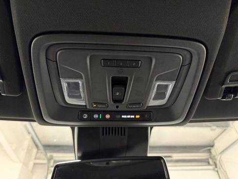 Certified 2024 Chevrolet Silverado 1500 ZR2 image 19