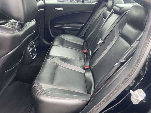Used 2021 Dodge Charger SXT w/ Leather Interior Group RWD image 6