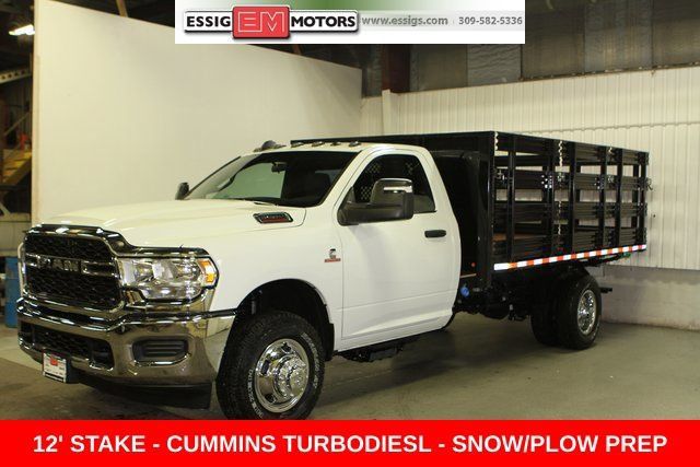 New 2024 RAM 3500 Tradesman AWD/4WD image 24