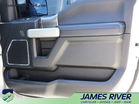Used 2016 Ford F150 Lariat w/ Equipment Group 502A Luxury AWD/4WD image 8