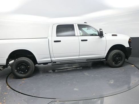 New 2026 RAM 2500 Tradesman AWD/4WD image 11