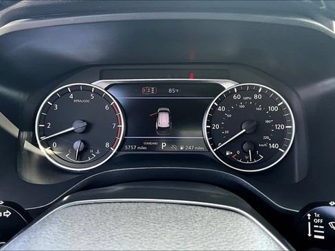 Used 2026 Nissan Rogue SV FWD image 13