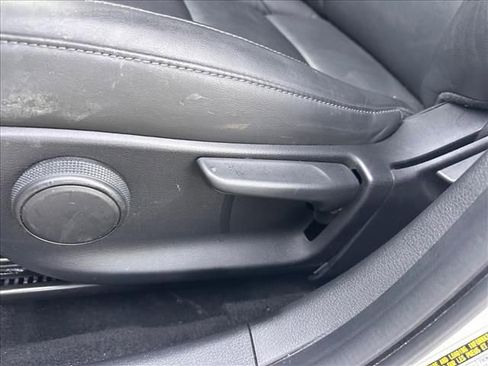 Used 2021 MAZDA CX-30 FWD 2.5 S w/ Select Package image 18