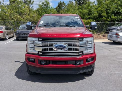 Used 2019 Ford F250 Platinum w/ Platinum Ultimate Package image 2
