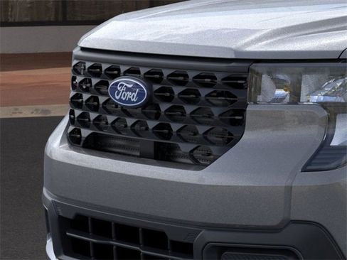 New 2026 Ford Maverick XLT image 18