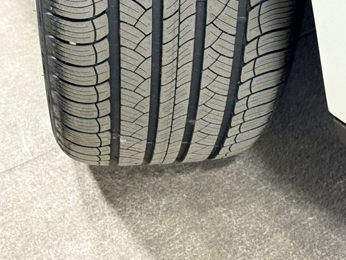 Certified 2022 Porsche Macan image 42