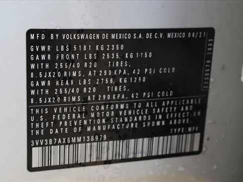 Used 2021 Volkswagen Tiguan SE R-Line FWD image 15