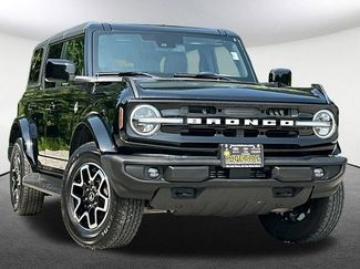 Used 2025 Ford Bronco Outer Banks AWD/4WD video 2