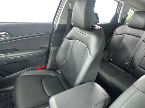 New 2026 Kia Sportage EX image 13