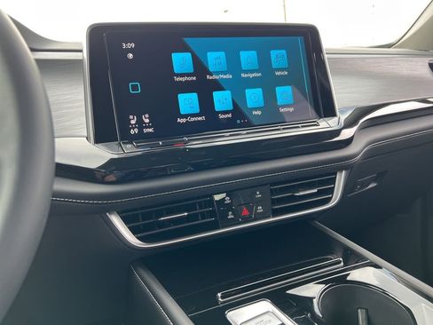 New 2026 Volkswagen Atlas Cross Sport SE FWD image 20